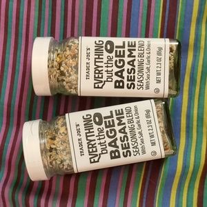 $4 BUNDLE ONLY - 2 Trader Joe's Everything But the Bagel Seasoning